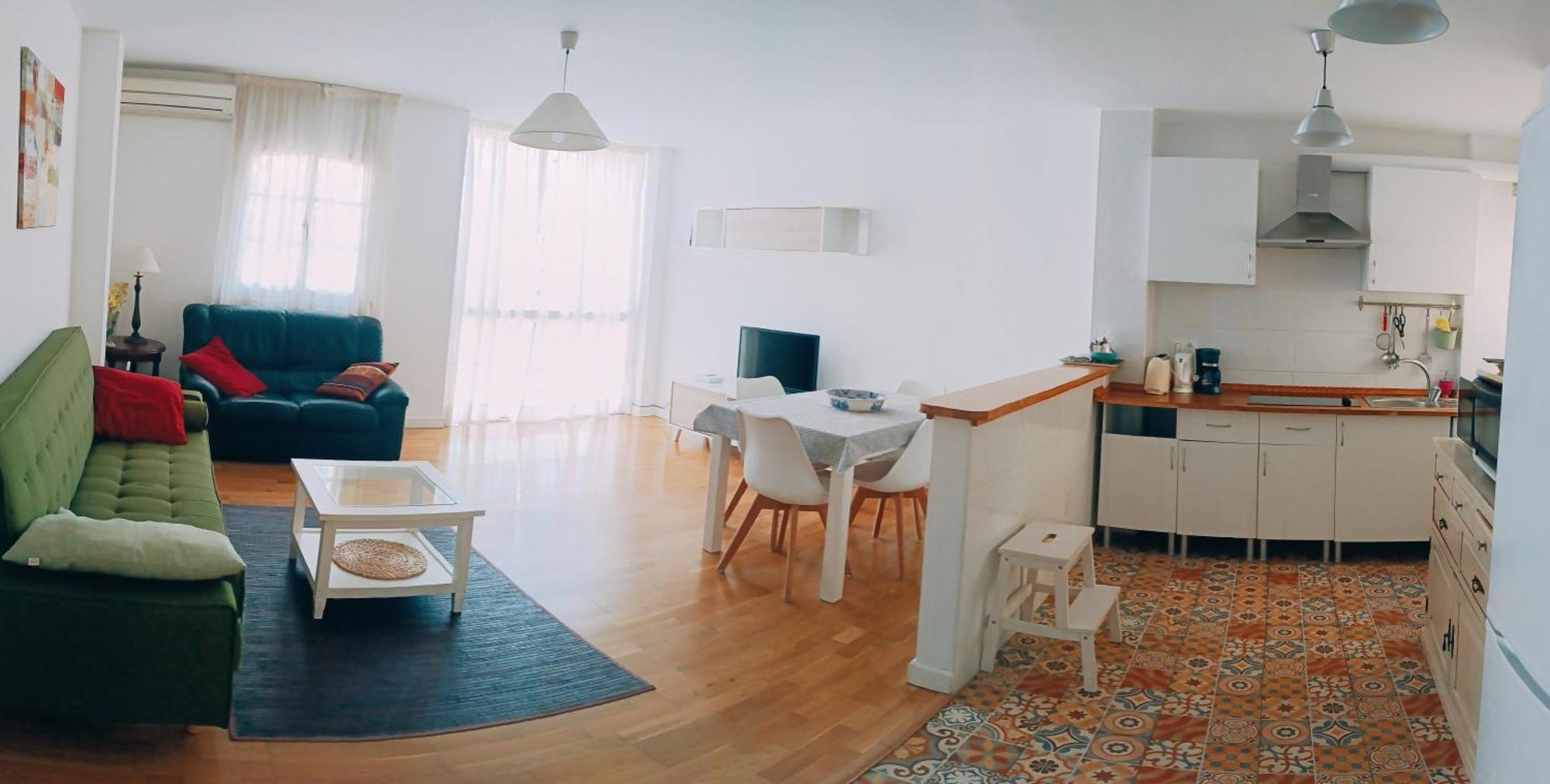 Bolivia Beach Apartments Malaga Zewnętrze zdjęcie
